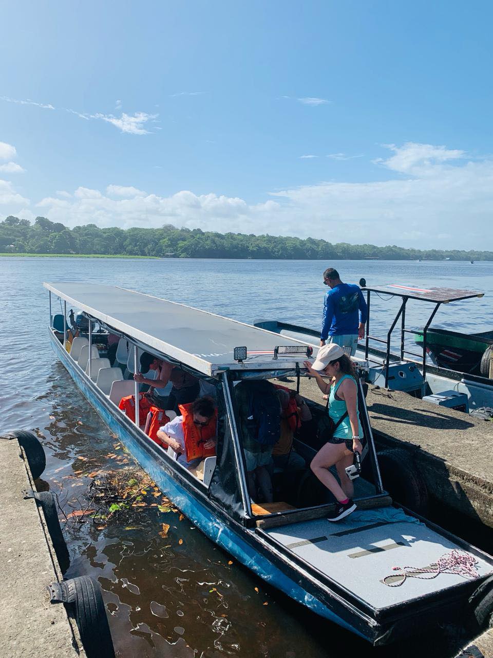 Excursió d'un dia a Tortuguero: aventura èpica pel parc des de San José