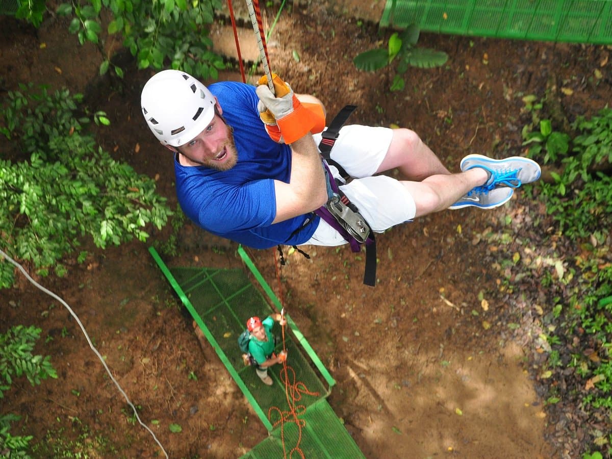 Excursió de tirolina pel canopy a Manuel Antonio