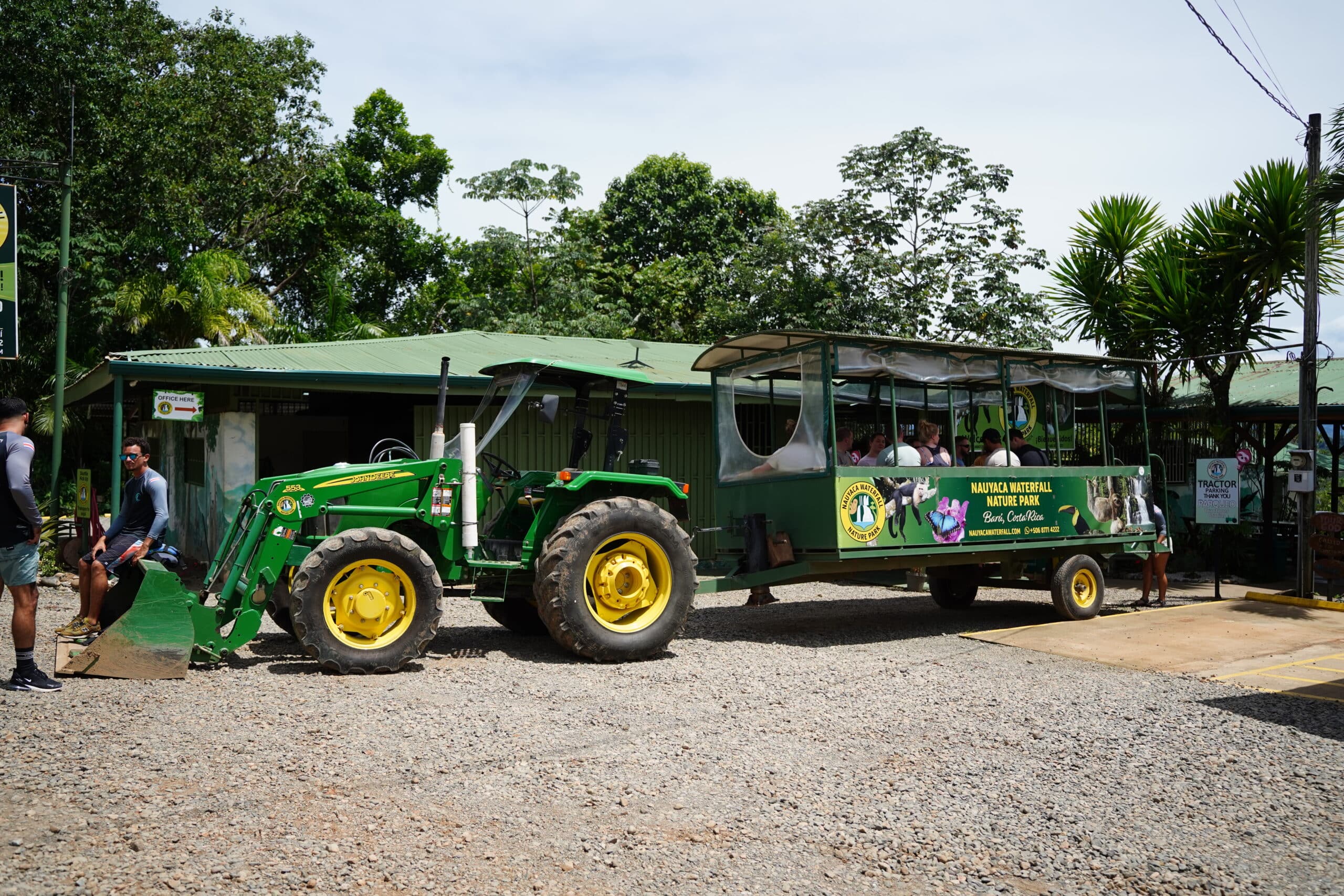 Tour a las cataratas de Nauyaca