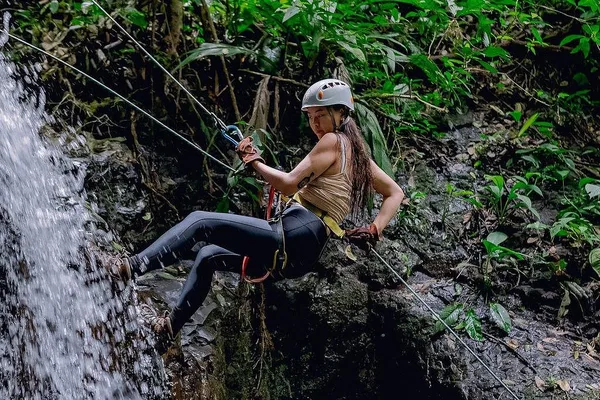 Aventura de cañonismo en la selva
