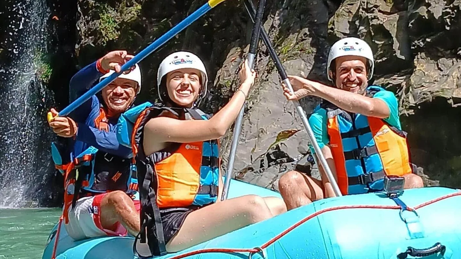 Ràfting en aigües braves al riu Naranjo | Classe III i IV