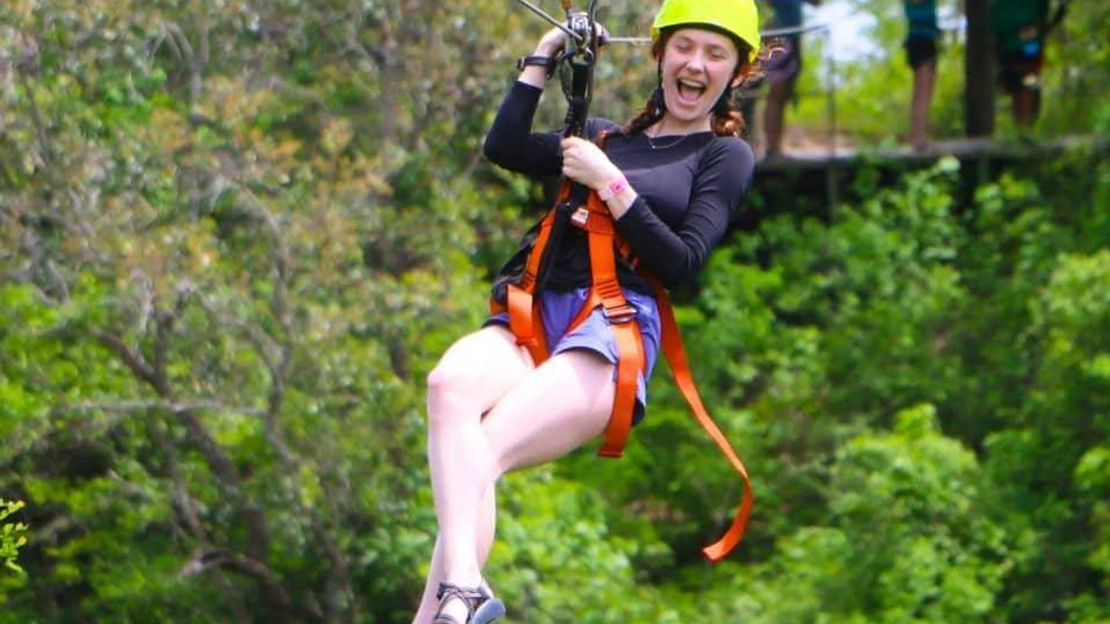 Recorregut en tirolina
