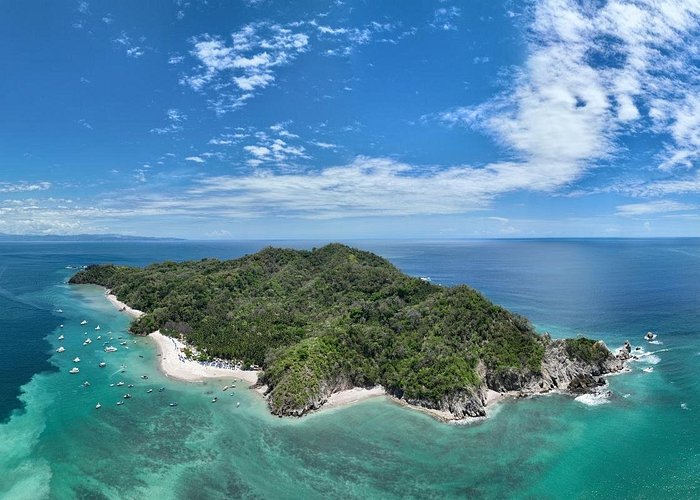 Tortuga Island Tour