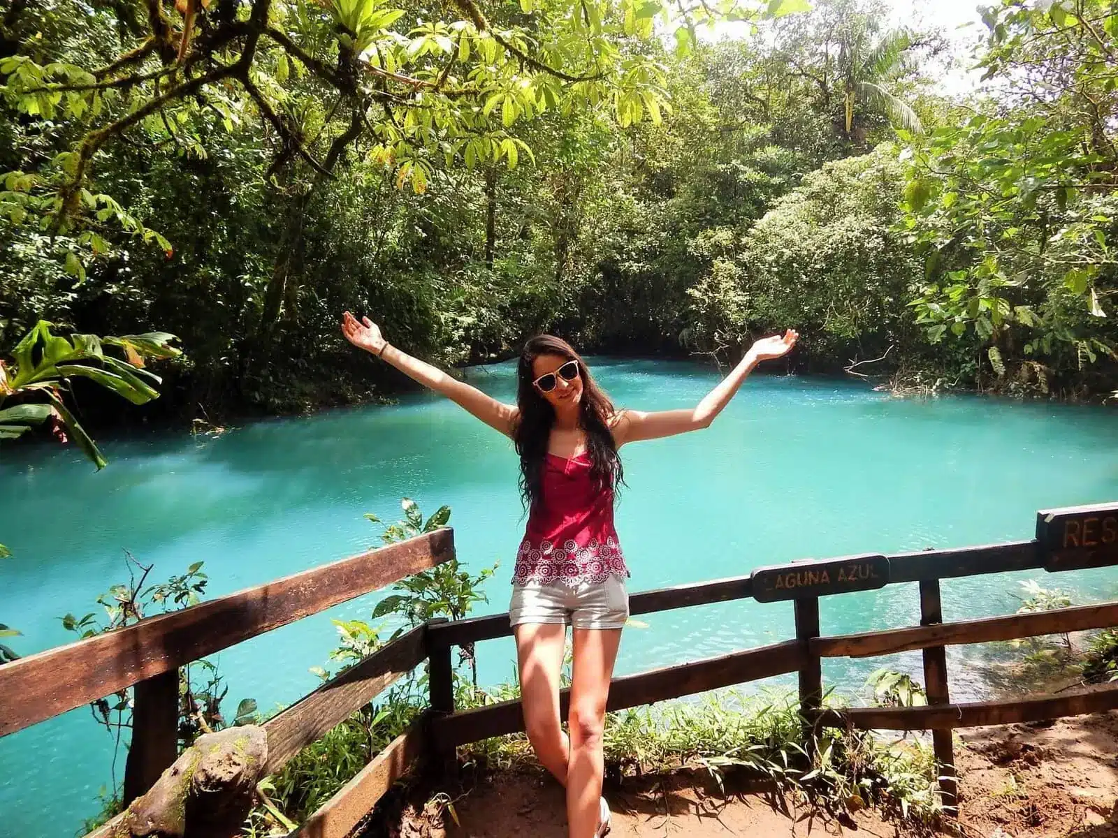 Caminata al Río Celeste
