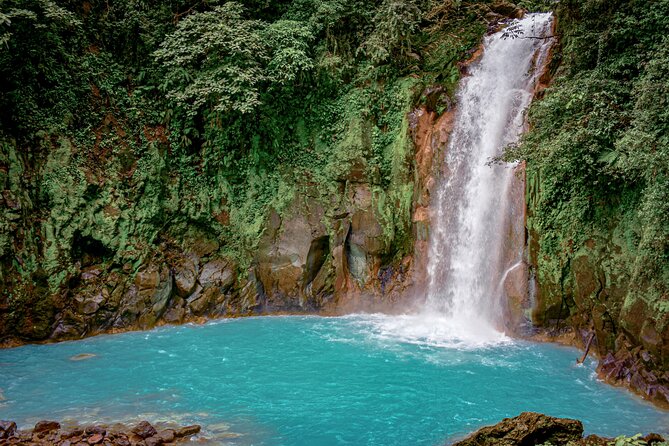 Caminata al Río Celeste