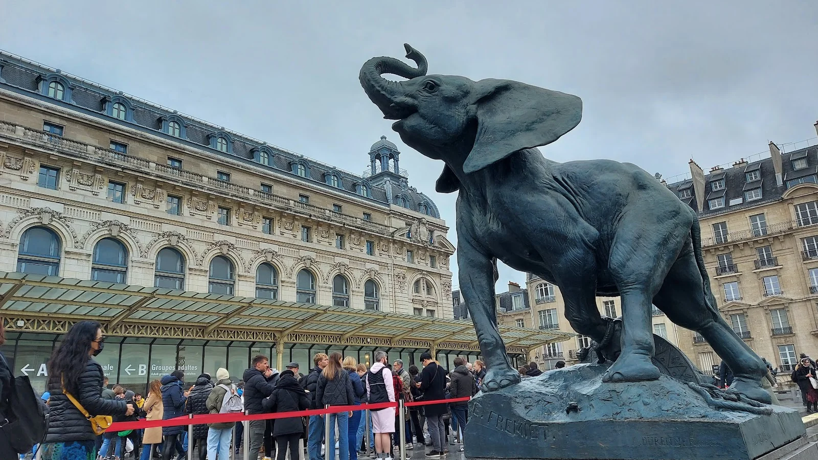 París