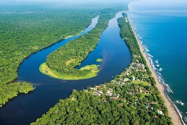 Private Transfer: San Jose Airport (SJO) to Tortuguero