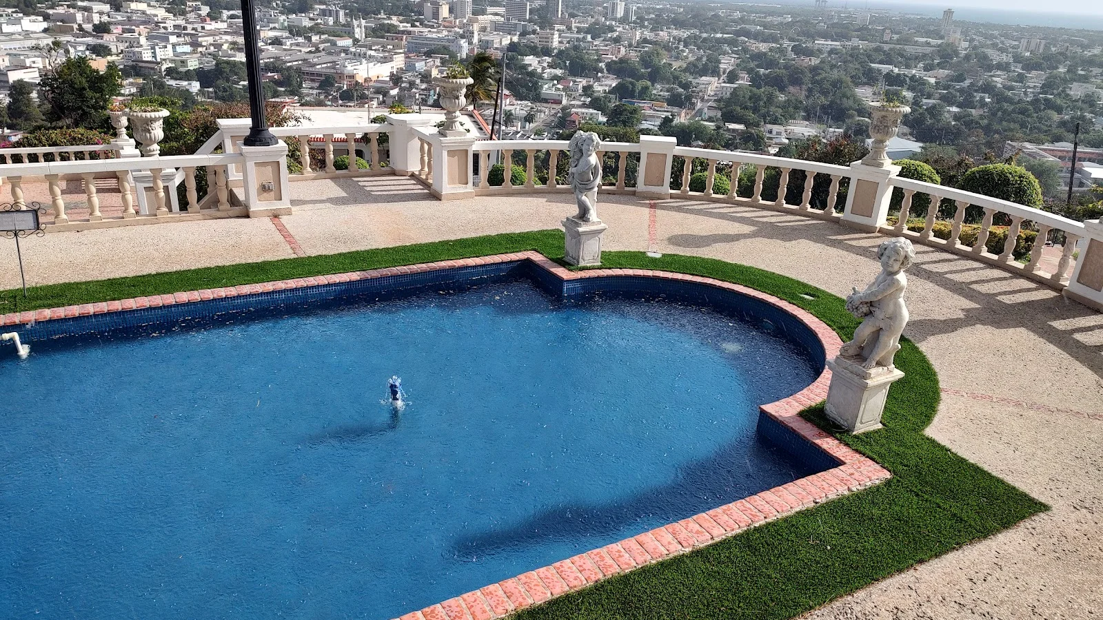 Ponce