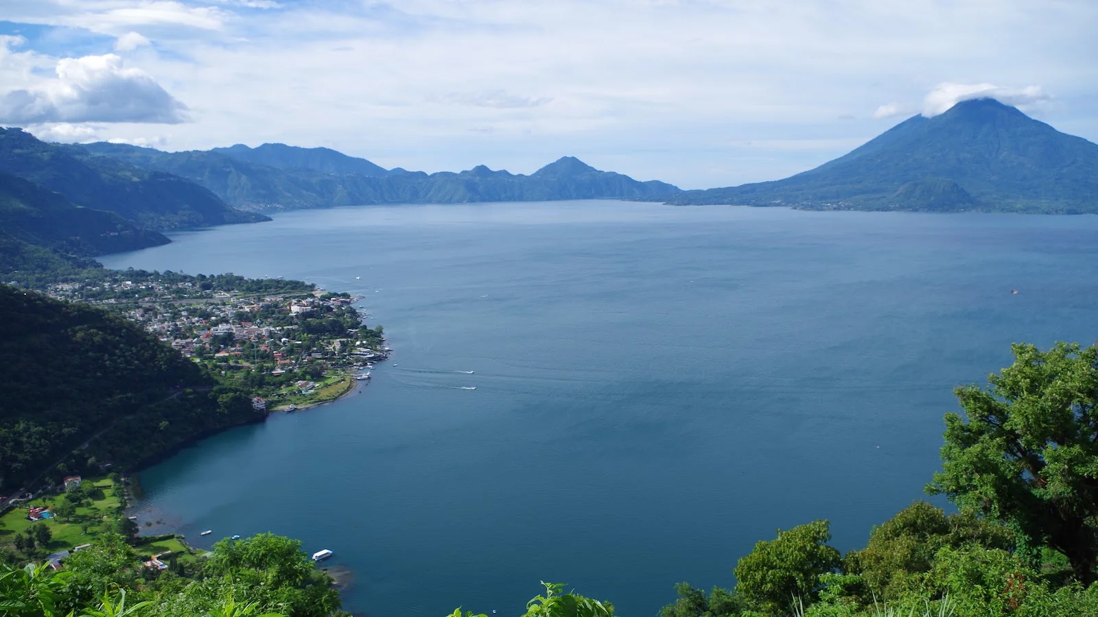 Llac Atitlán