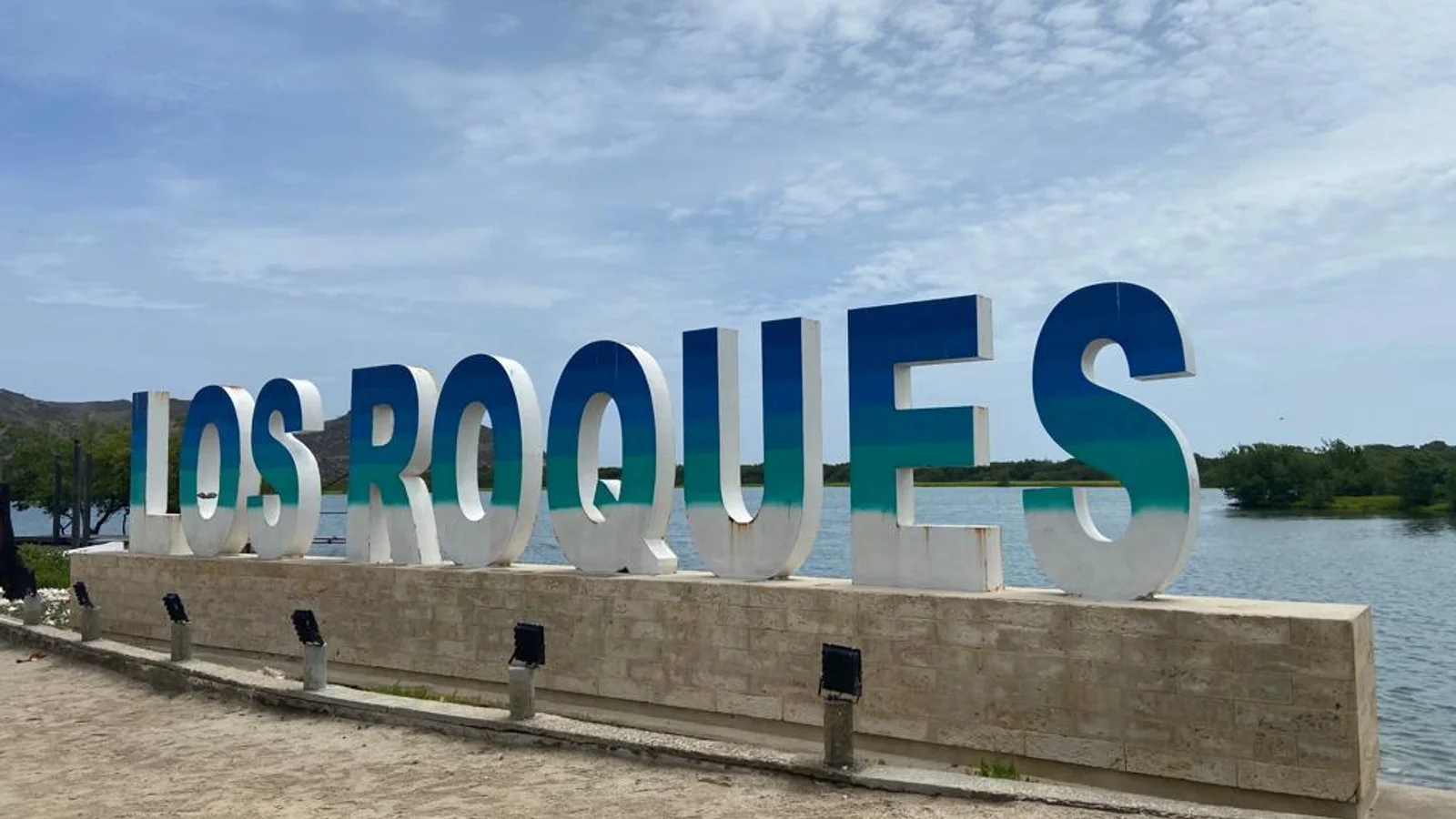 Los Roques