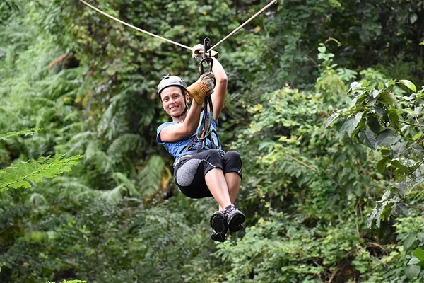 Canopy Mal País