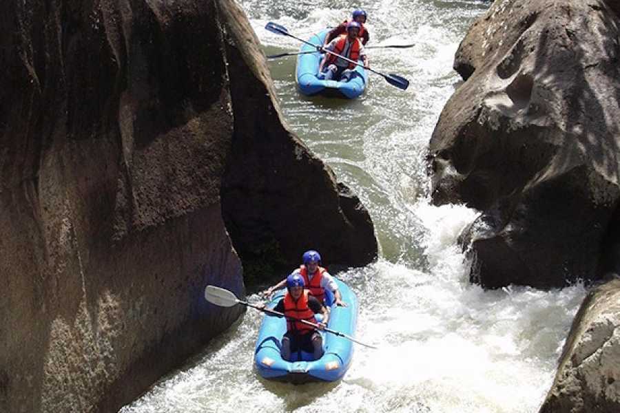 Rafting en Cañón de la Vieja