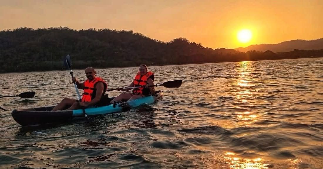 Bioluminescence Kayak Tour