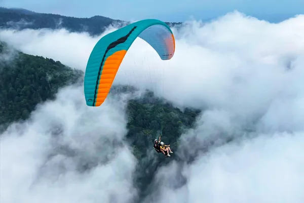 Parapente a 1500 pies