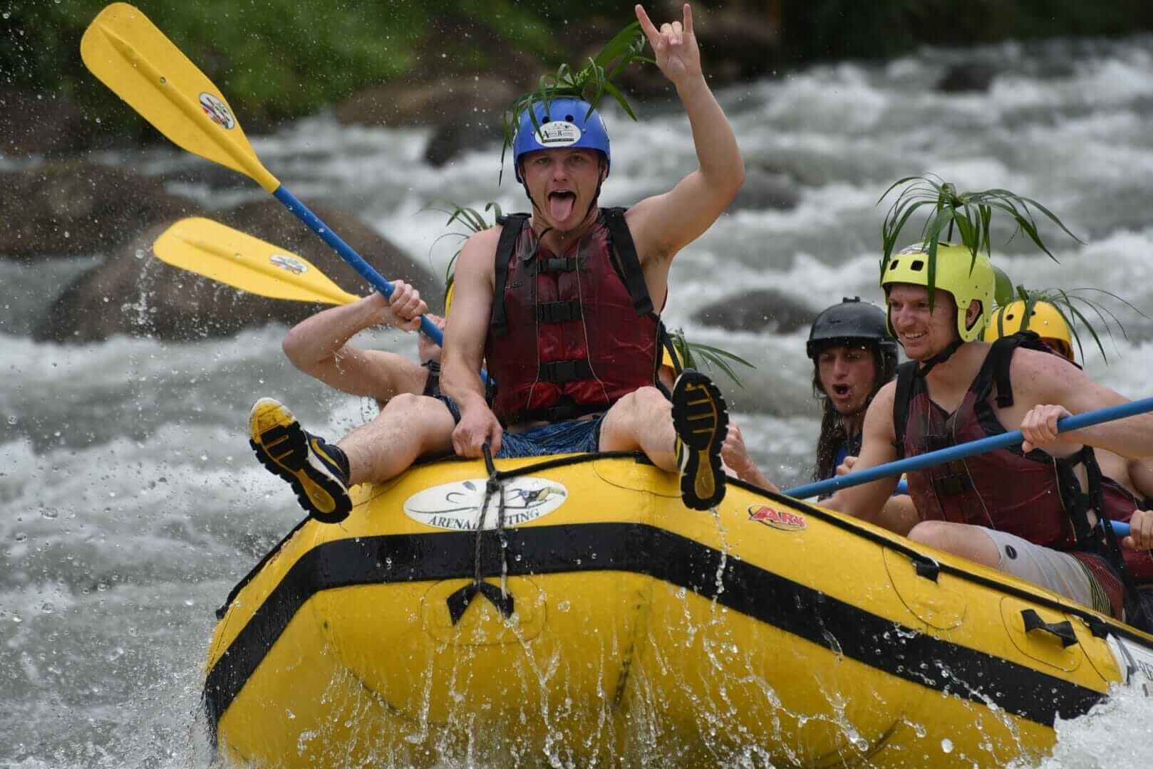 Excursió de rafting a Arenal – riu Balsa, classe 2 i 3