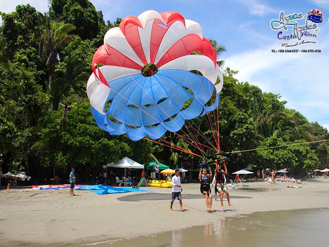 Parasailing de 15 min a la platja de Manuel Antonio