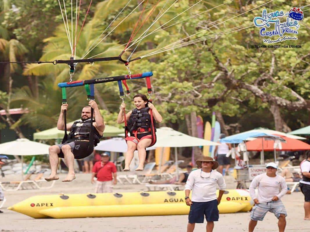 Parasailing de 15 min a la platja de Manuel Antonio