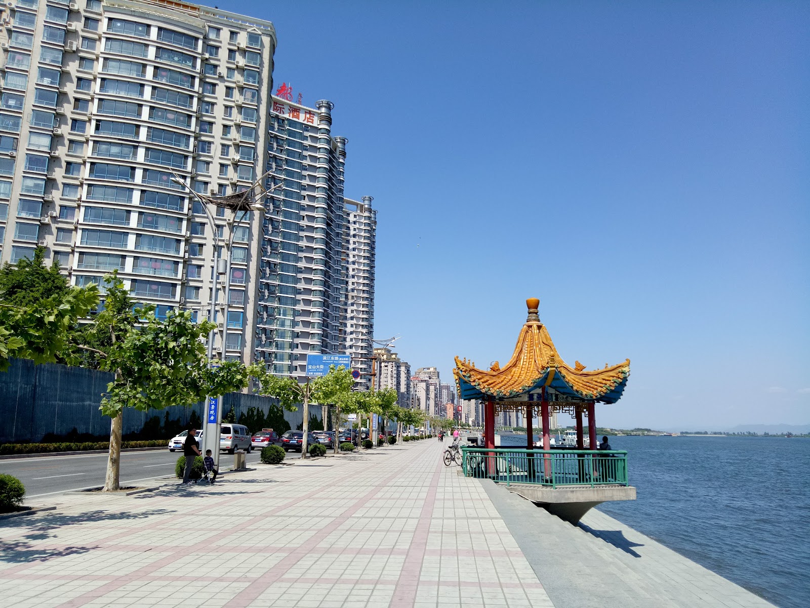 Dandong