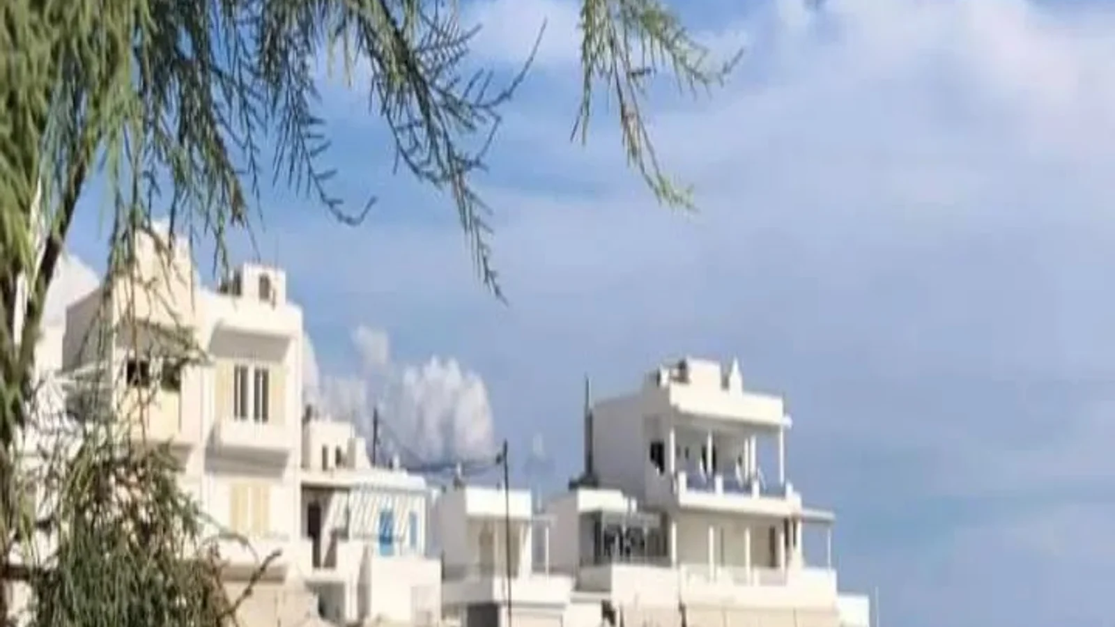 Paros