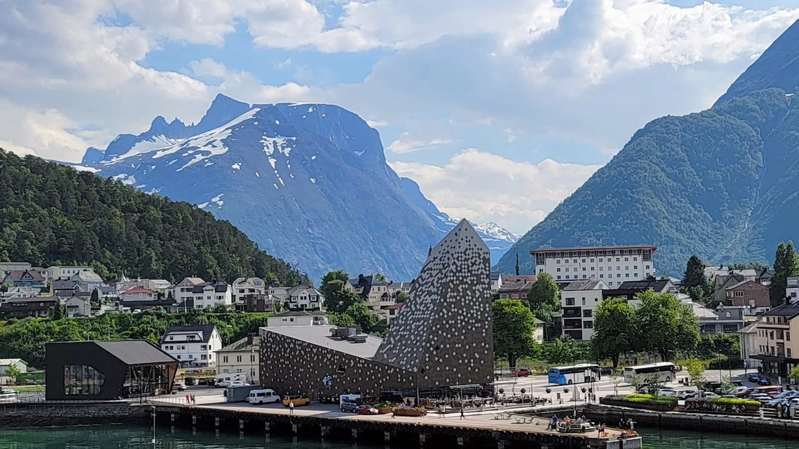 Andalsnes