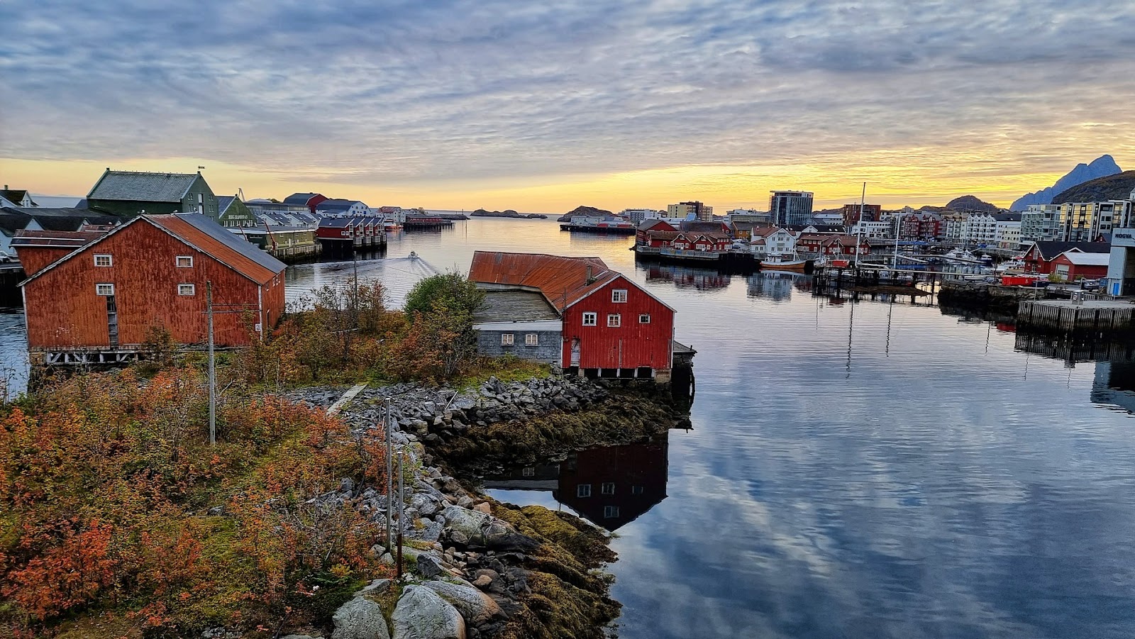 Svolvaer