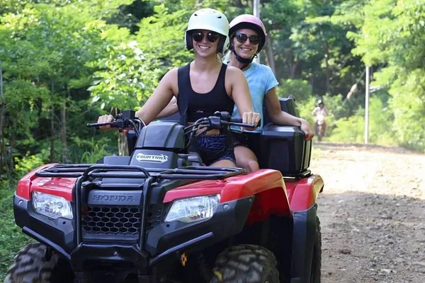 Tour de aventura en cuadraciclo en San Juan del Sur, Nicaragua