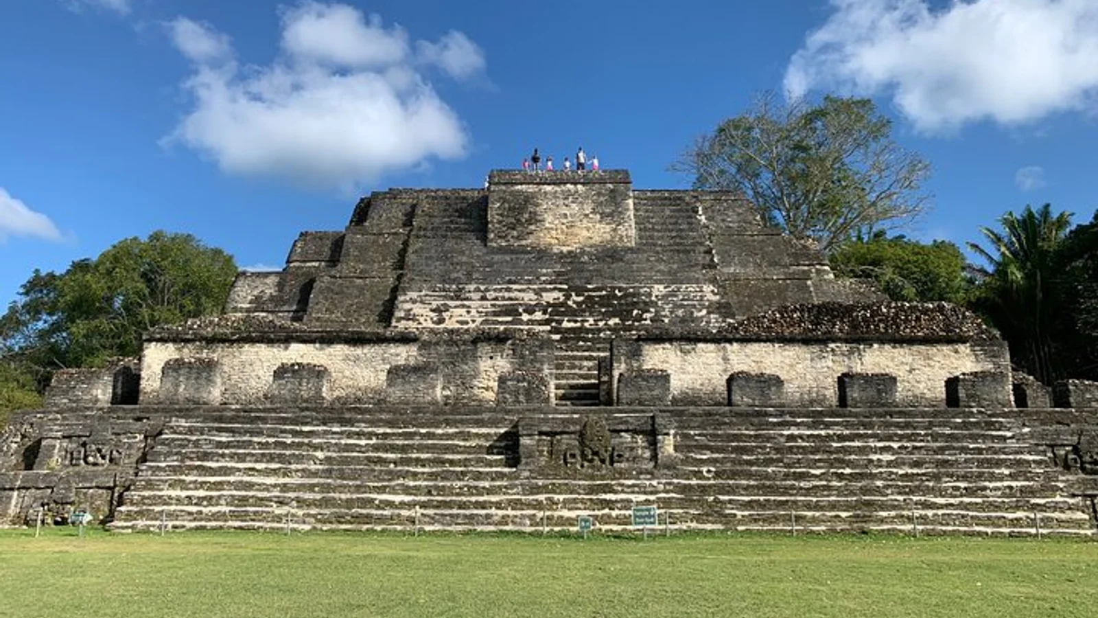 Altun Ha Mayan Temples and Cave Tubing Paradise With Lunch