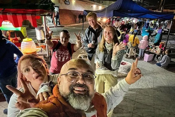 Tour local de comida callejera en Antigua