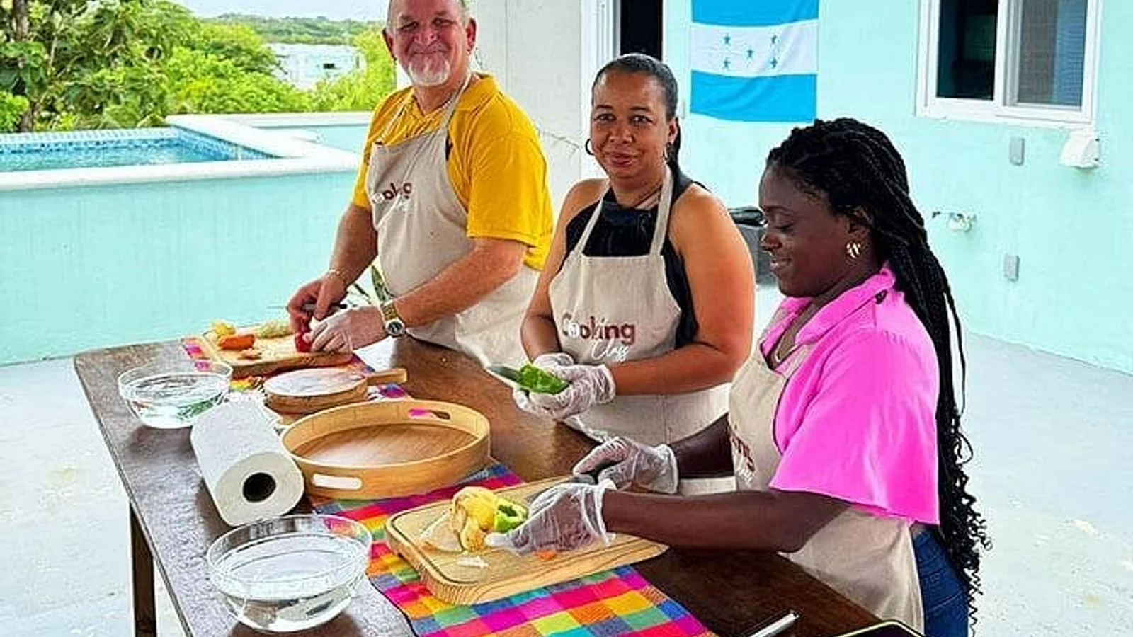 Roatan Cooking Class and Cultural Experience