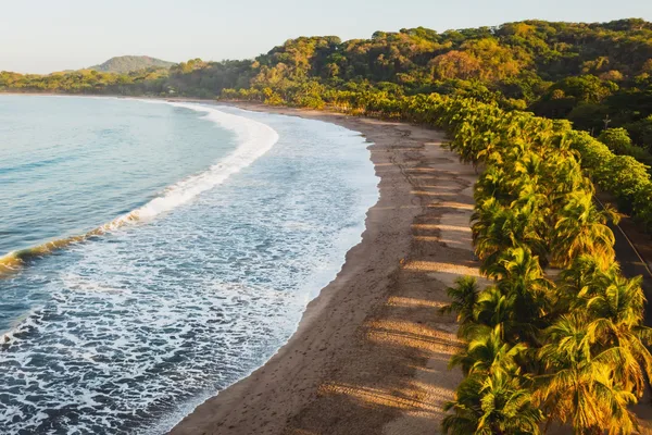 How to Get to Santa Teresa: Work Backwards From the 3 p.m. Ferry