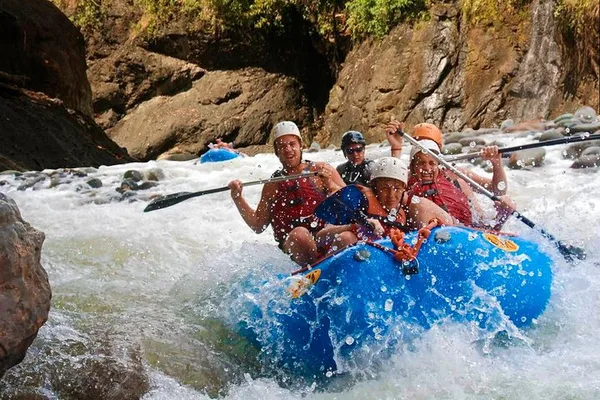 Naranjo River Rafting Class III IV - From Jaco