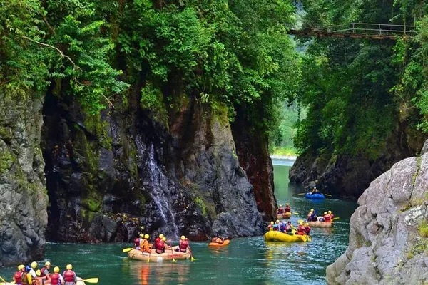 White Water Rafting Pacuare River From San José